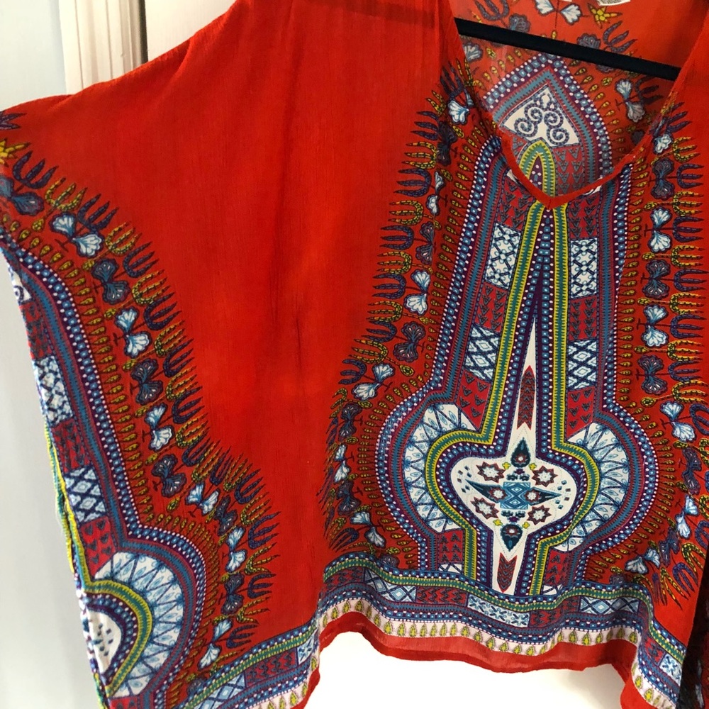Patterned poncho - Picture 2 of 2